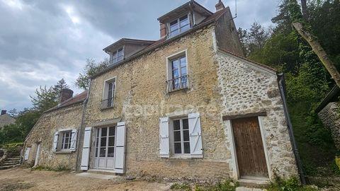 Dpt Essonne (91), à vendre CHALO SAINT MARS maison 7 pièces, 2 caves voûtées sur terrain clos de 354, 175 mt2, 4 chambres
