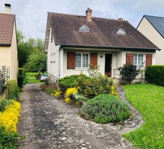 Dpt Essonne (91), à vendre maison P6 vie de plain pied et jardin, 113 mt2, 3 chambres